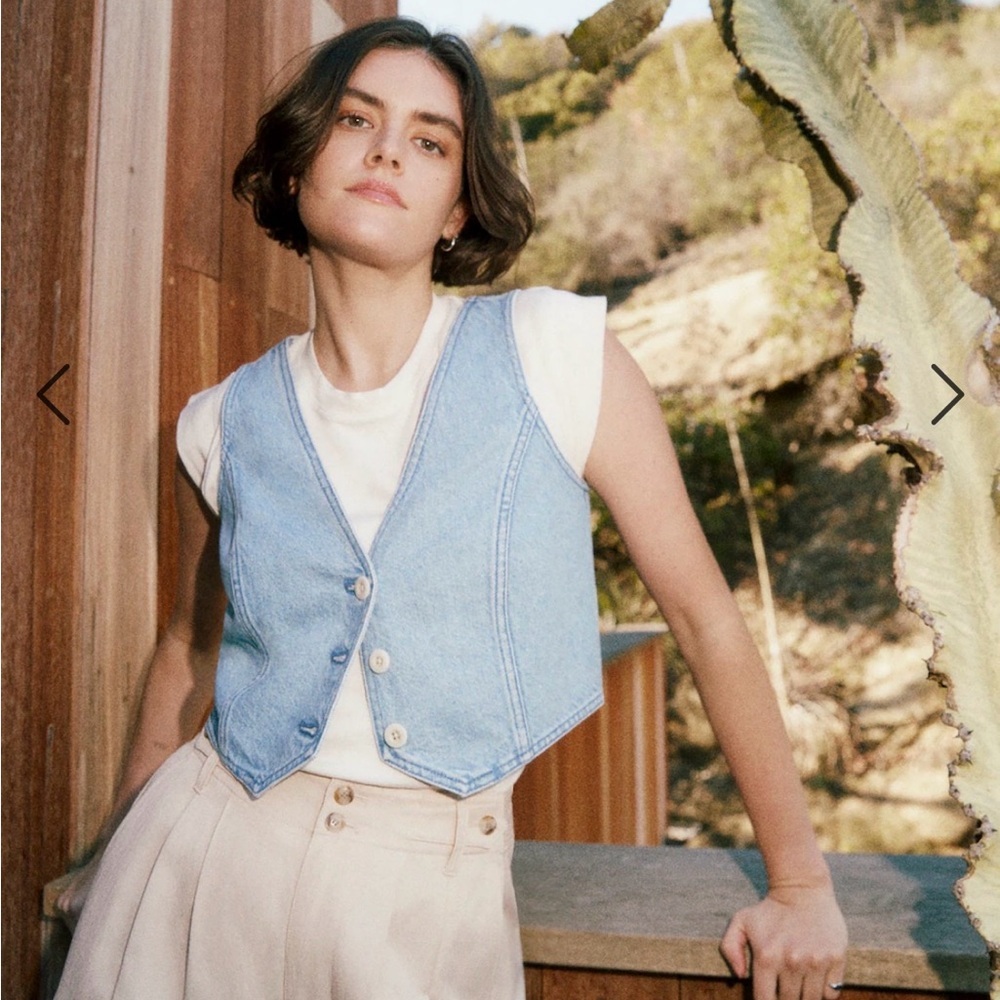 Cotton-Hemp Denim Katrina Crop Vest Top​